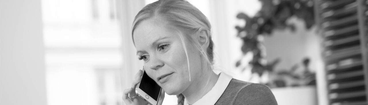 Maja i telefonen