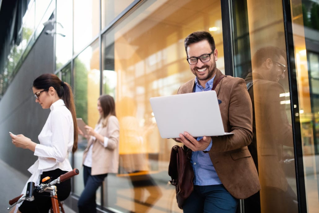SAP SuccessFactors and Cloud Technology Consultants business team digital device technology connecting SBMVN7D